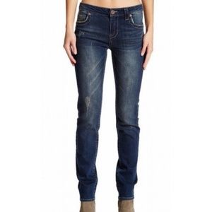 Kut from the Kloth | Sammie Straight Leg Jeans